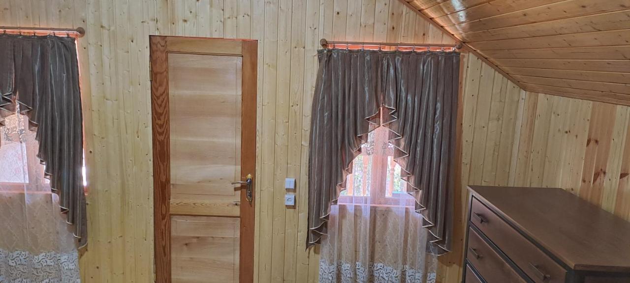 Guest House Lailashi Surmushi Zewnętrze zdjęcie