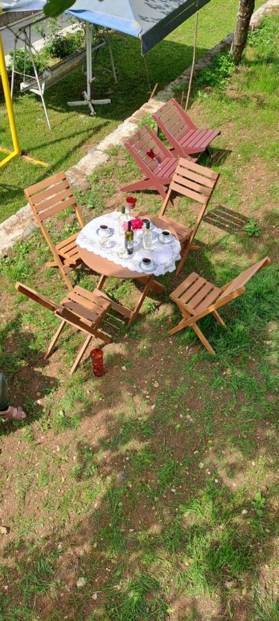 Guest House Lailashi Surmushi Zewnętrze zdjęcie